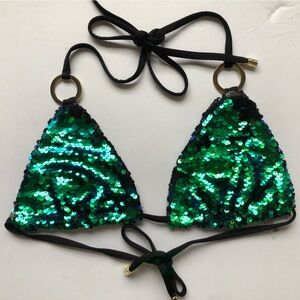 NWT - Beach Bunny Blue/Green/Purple to Black Reversible Sequin Chrome Bikini Set